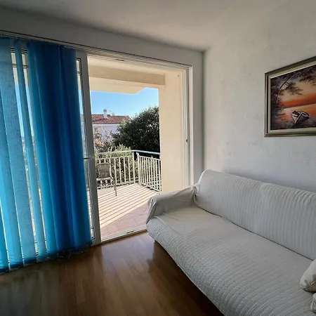 4 Delfina Rogoznica (Sibenik-Knin)